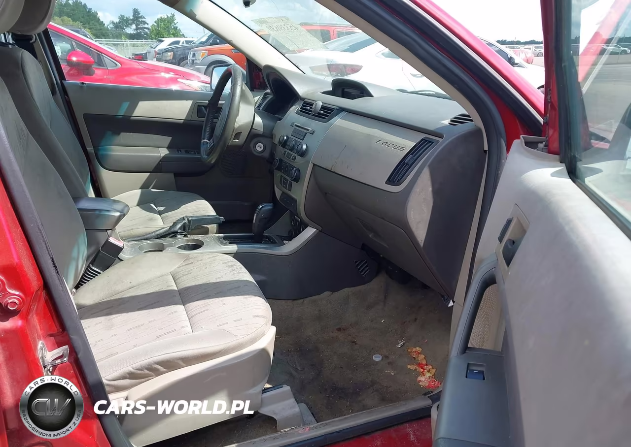2011 Ford Focus Se VIN:1FAHP3FN5BW187261 - 5