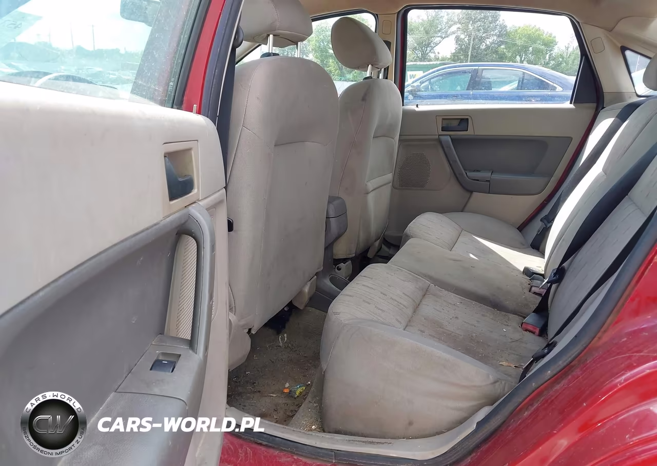 2011 Ford Focus Se VIN:1FAHP3FN5BW187261 - 8