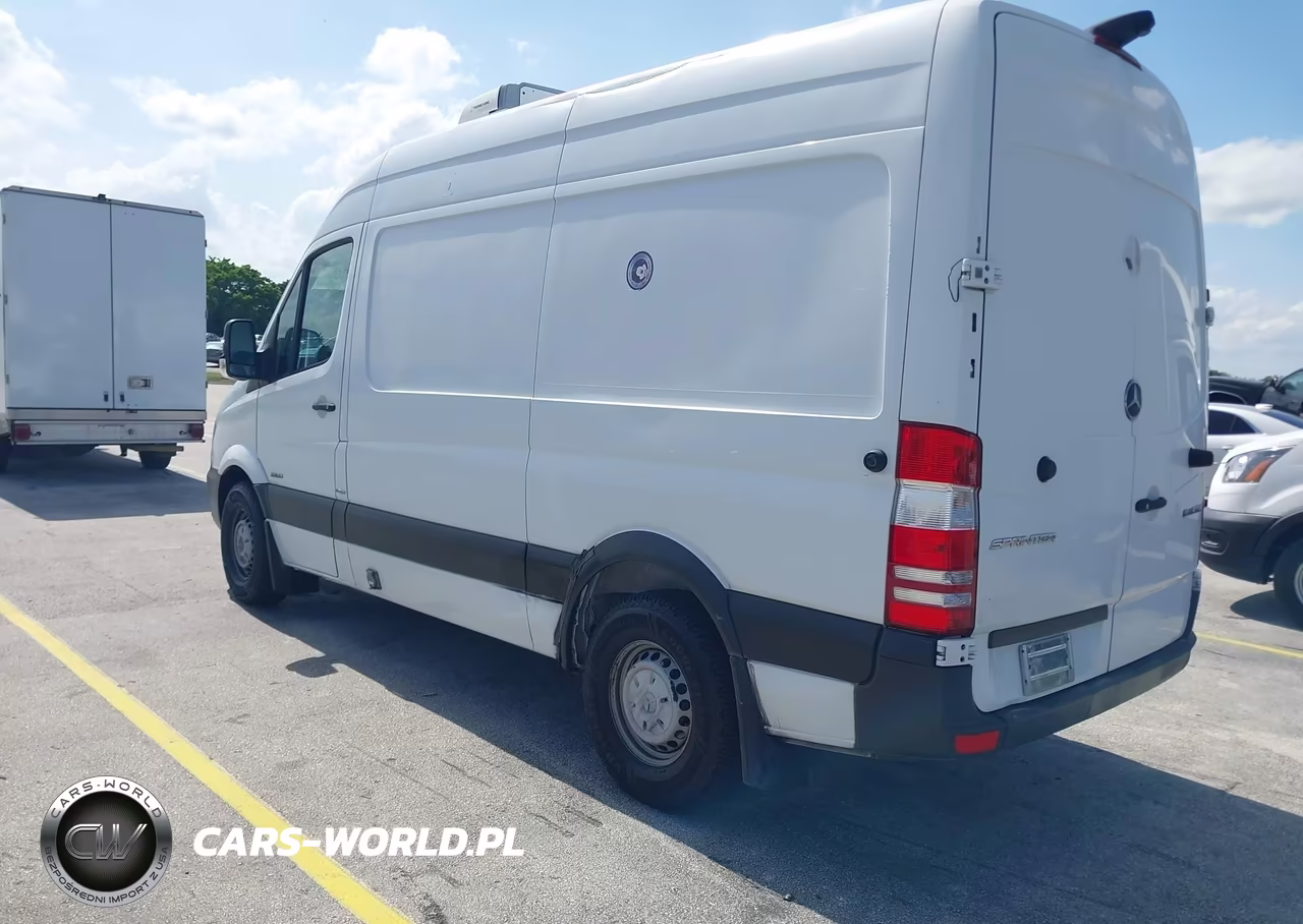 2016 Mercedes-Benz Sprinter 2500 Normal Roof VIN:WD3PE7DD9GP177857 - 3