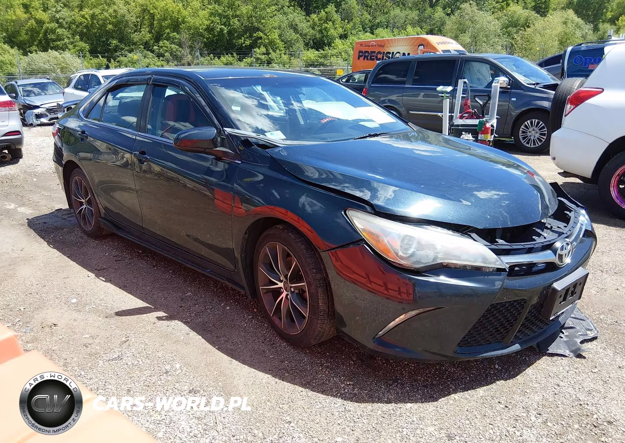 2015 Toyota Camry Xse – zdjęcie 1 z 16