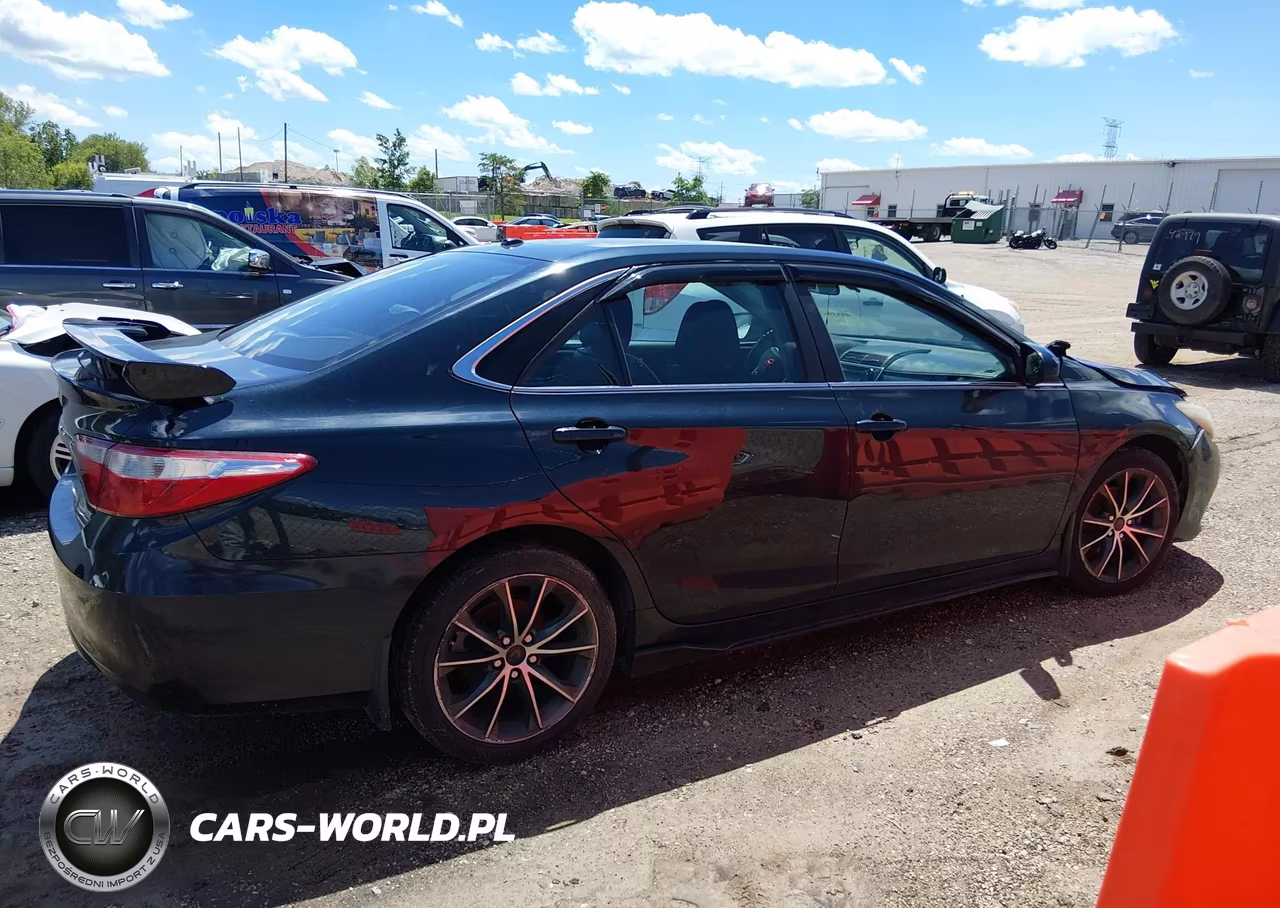 2015 Toyota Camry Xse VIN:4T1BF1FK7FU909081 - 13
