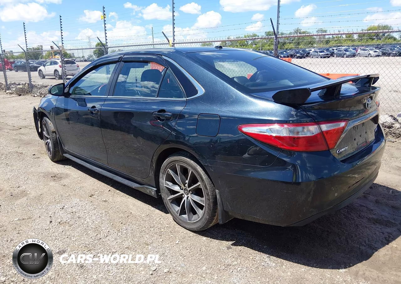 2015 Toyota Camry Xse VIN:4T1BF1FK7FU909081 - 3