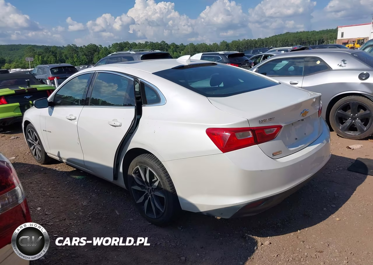 2018 Chevrolet Malibu Lt VIN:1G1ZD5ST9JF281349 - 3