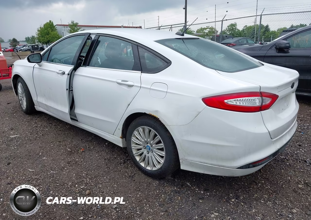 2013 Ford Fusion Hybrid Se VIN:3FA6P0LU2DR239579 - 3