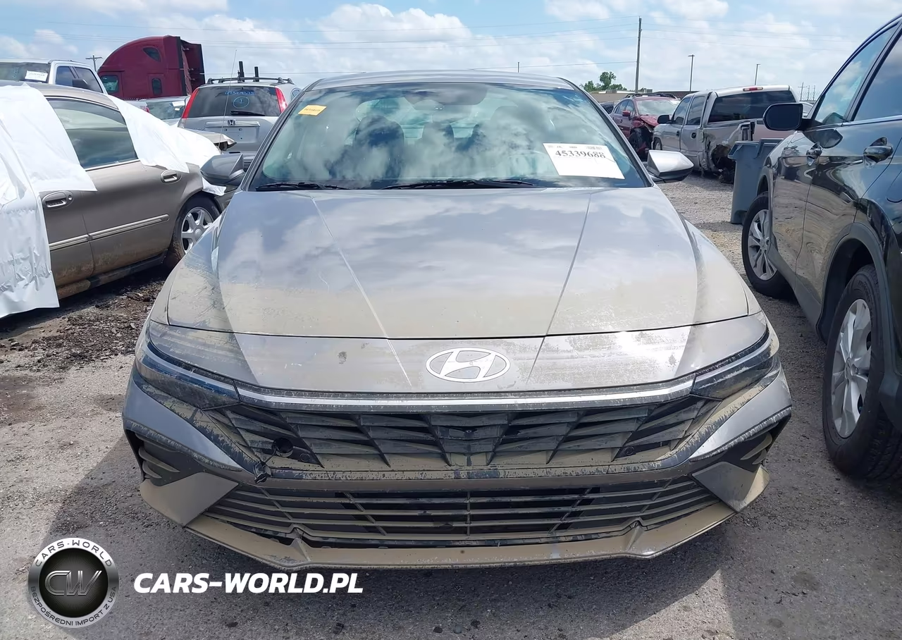 2024 Hyundai Elantra Se VIN:KMHLL4DG9RU851752 - 12