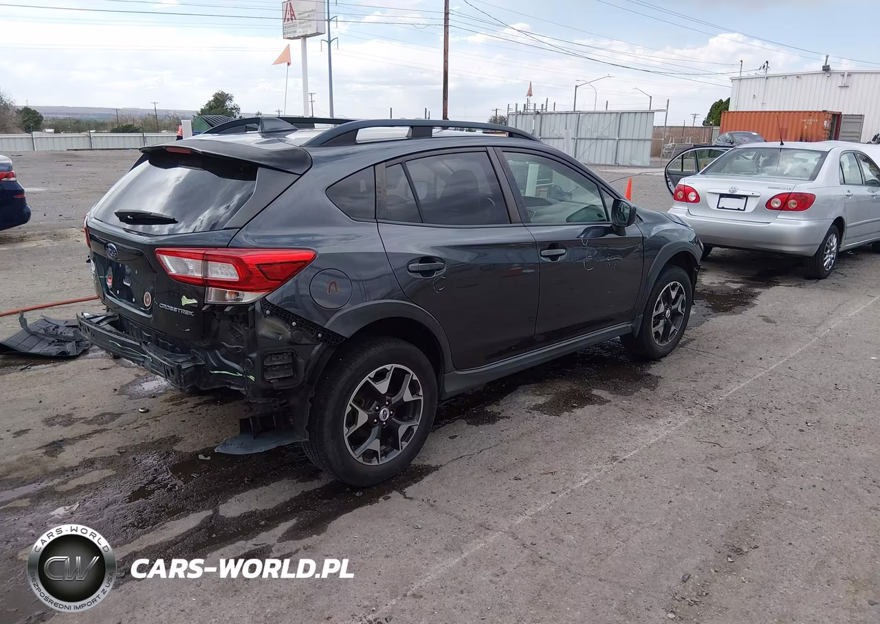 2018 Subaru Crosstrek 2.0I Premium VIN:JF2GTABC4JH301846 - 4
