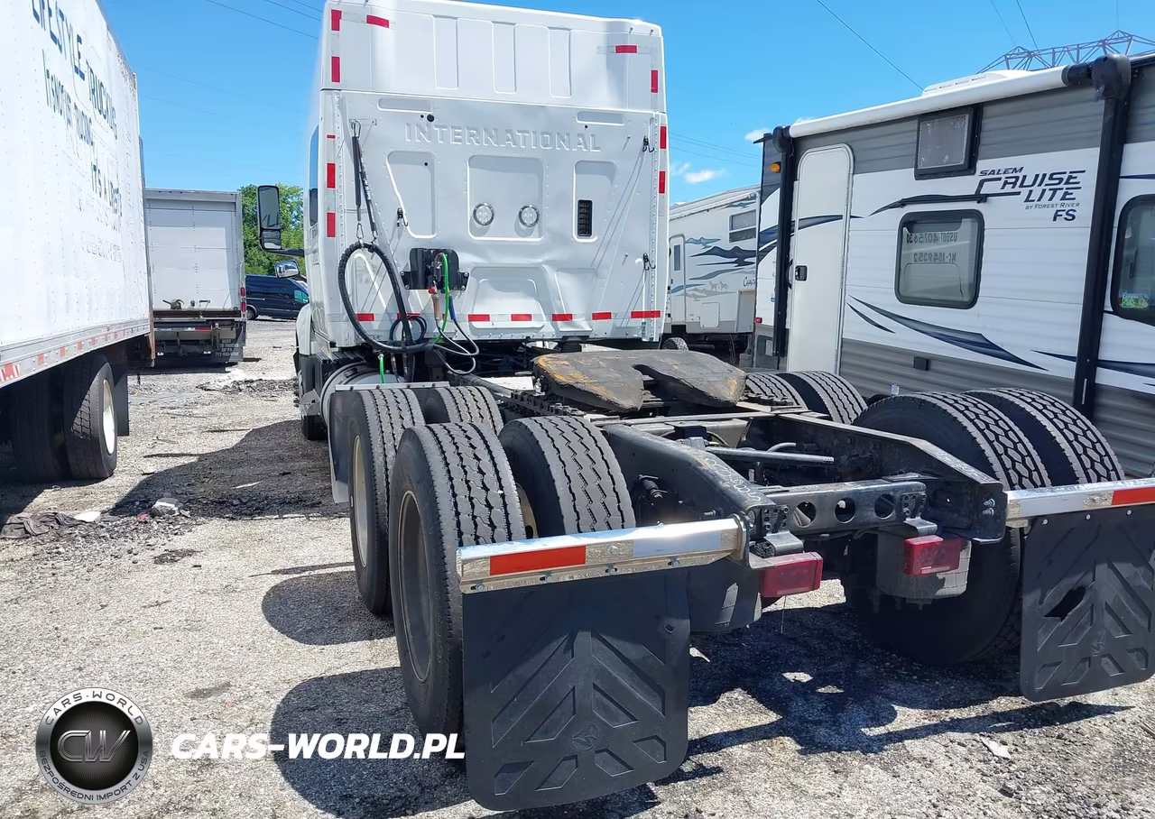 2020 International Lt VIN:3HSDZAPR8LN822355 - 3