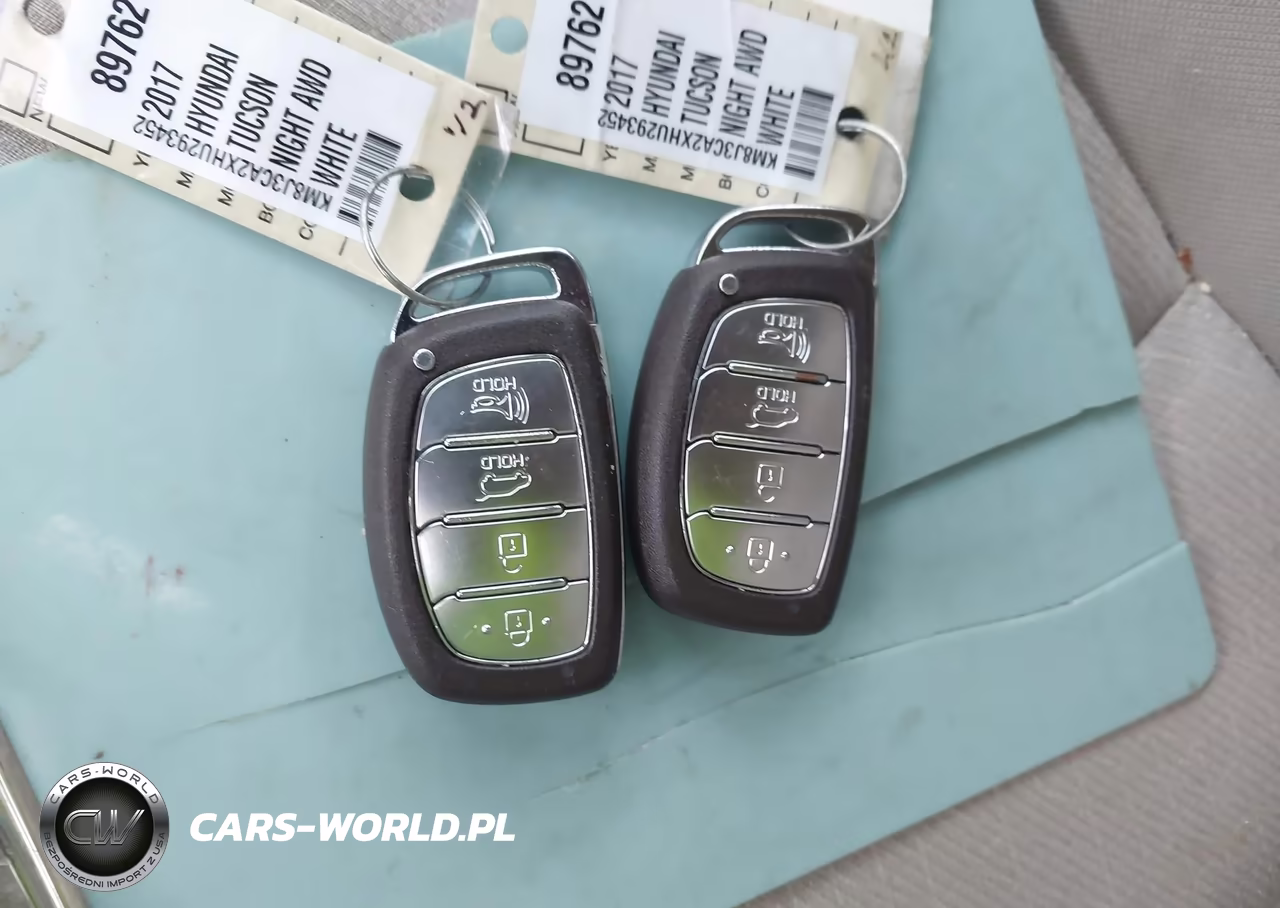 2017 Hyundai Tucson Sport VIN:KM8J3CA2XHU293452 - 11