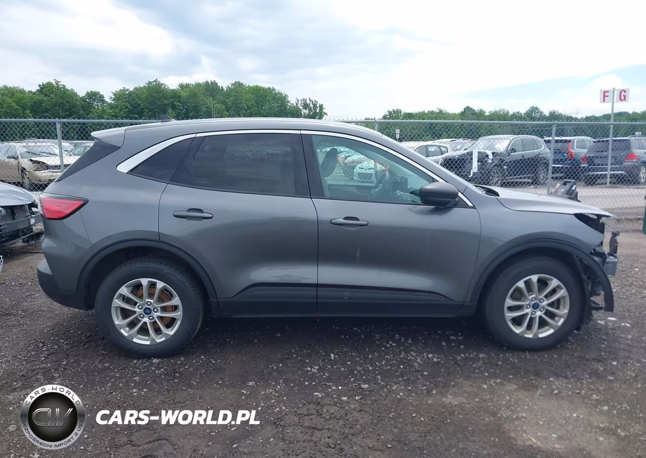 2022 Ford Escape Se VIN:1FMCU9G64NUB56781 - 13