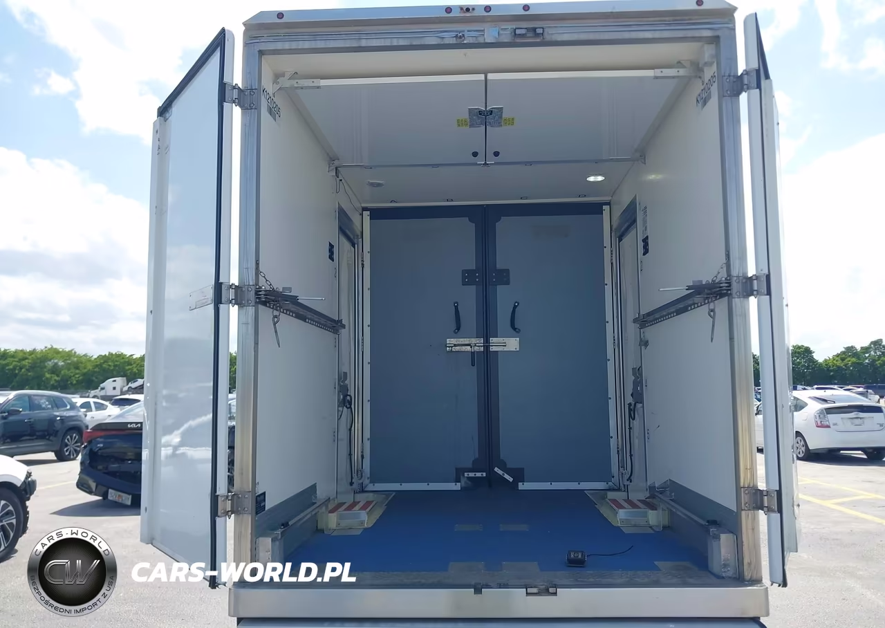 2021 Ford Transit-350 Cab VIN:1FDBW5Z86MKA84389 - 8