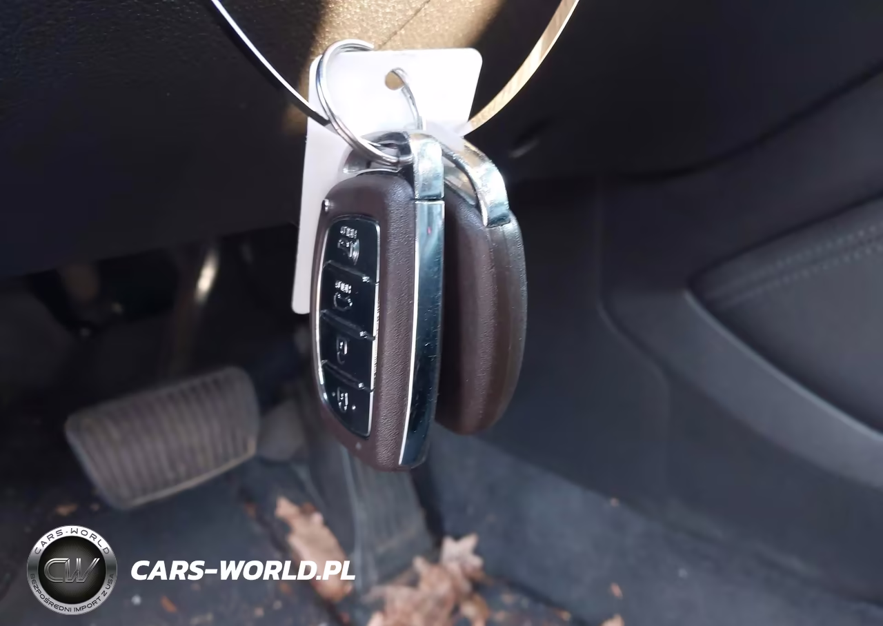 2017 Hyundai Tucson Limited VIN:KM8J3CA21HU598628 - 11