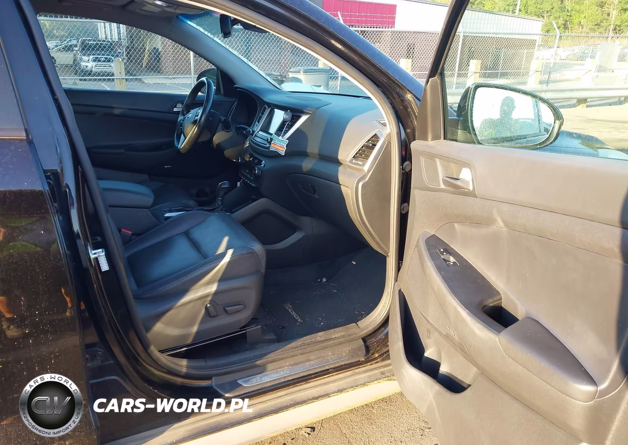 2017 Hyundai Tucson Limited VIN:KM8J3CA21HU598628 - 5
