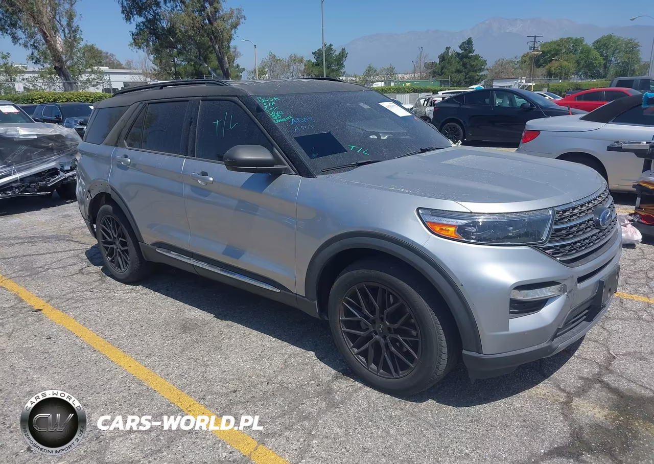 2020 Ford Explorer Xlt