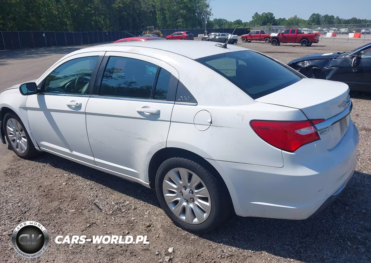 2014 Chrysler 200 Lx VIN:1C3CCBAB1EN209973 - 3