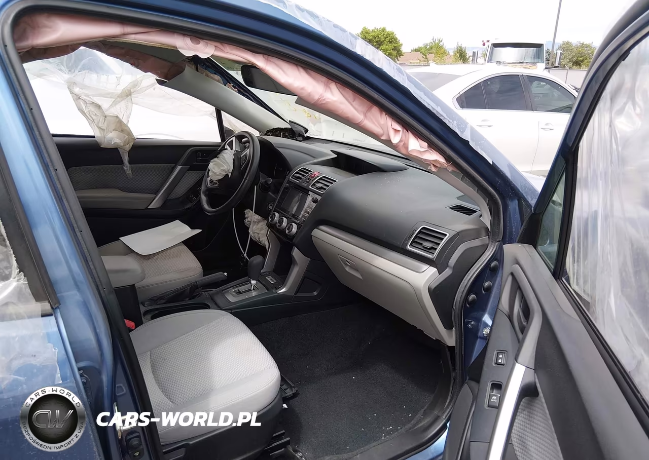 2018 Subaru Forester 2.5I Premium VIN:JF2SJAGC4JH566811 - 5