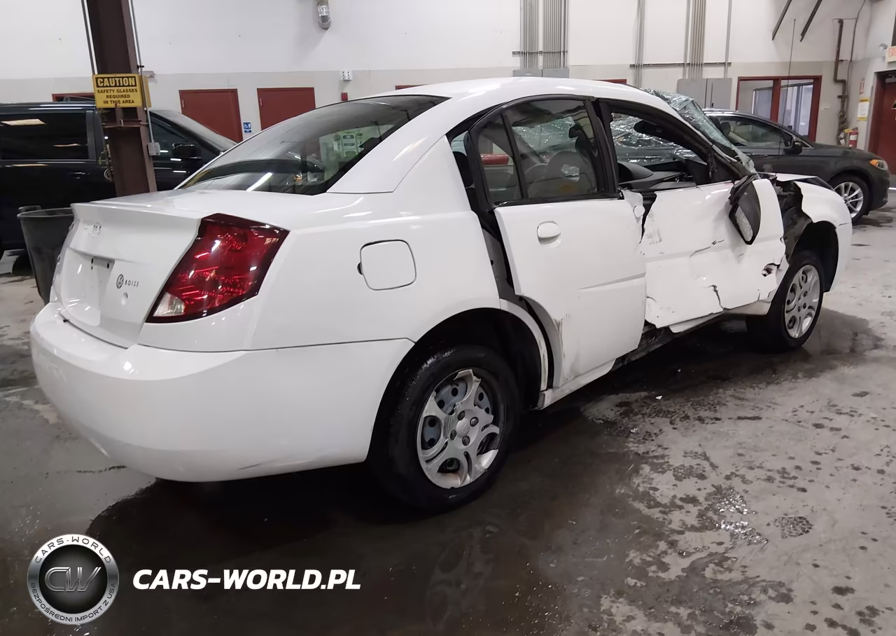2004 Saturn Ion Ion 2 VIN:1G8AJ52F64Z151727 - 4