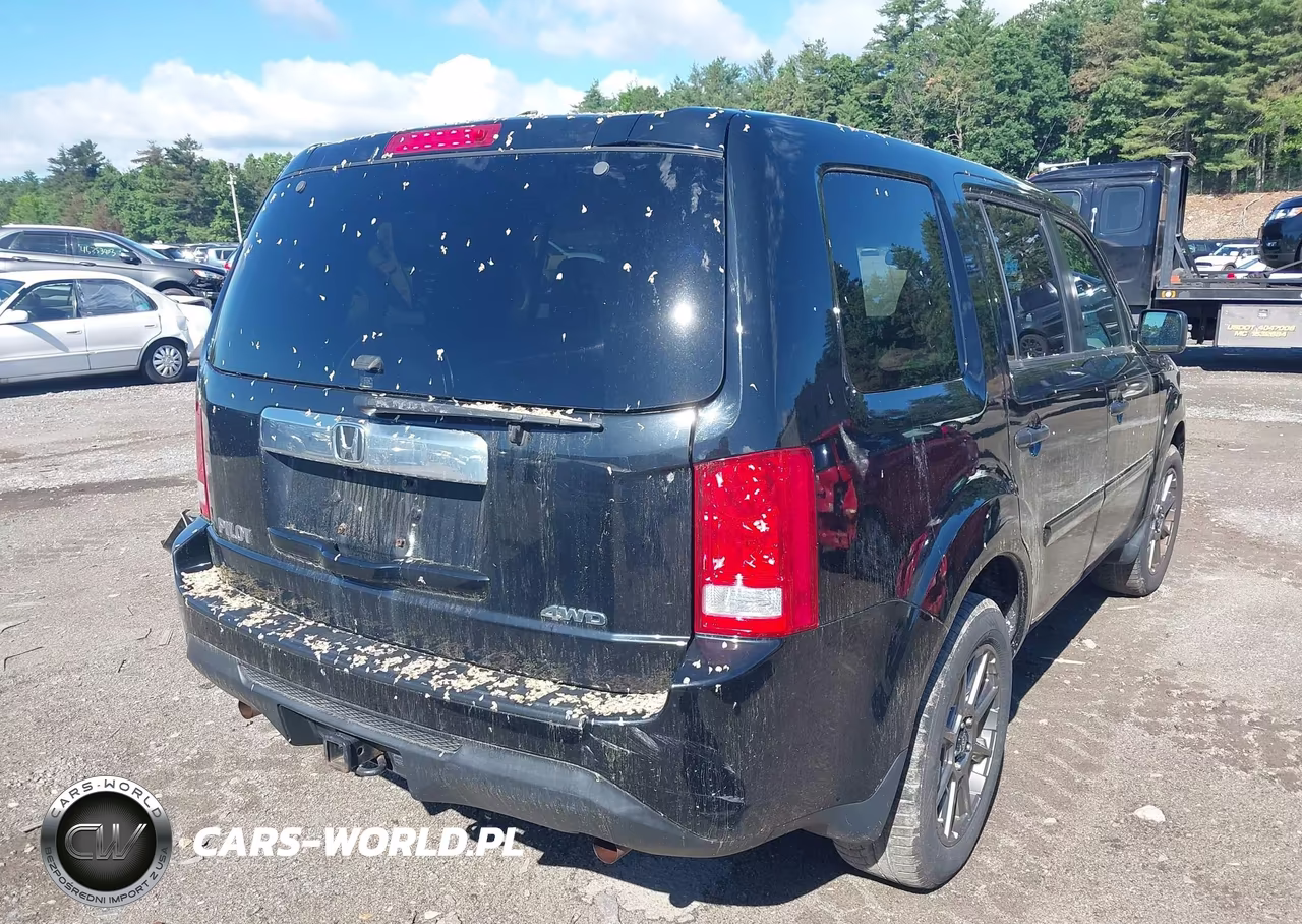 2015 Honda Pilot Lx VIN:5FNYF4H28FB044482 - 4