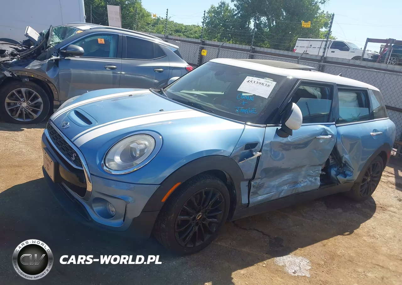 2017 Mini Clubman Cooper S VIN:WMWLN9C38H2E50360 - 6