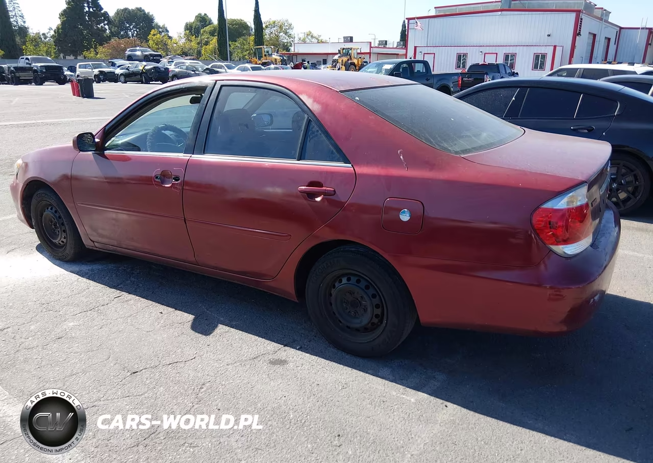 2006 Toyota Camry Le VIN:4T1BE32K86U136092 - 3