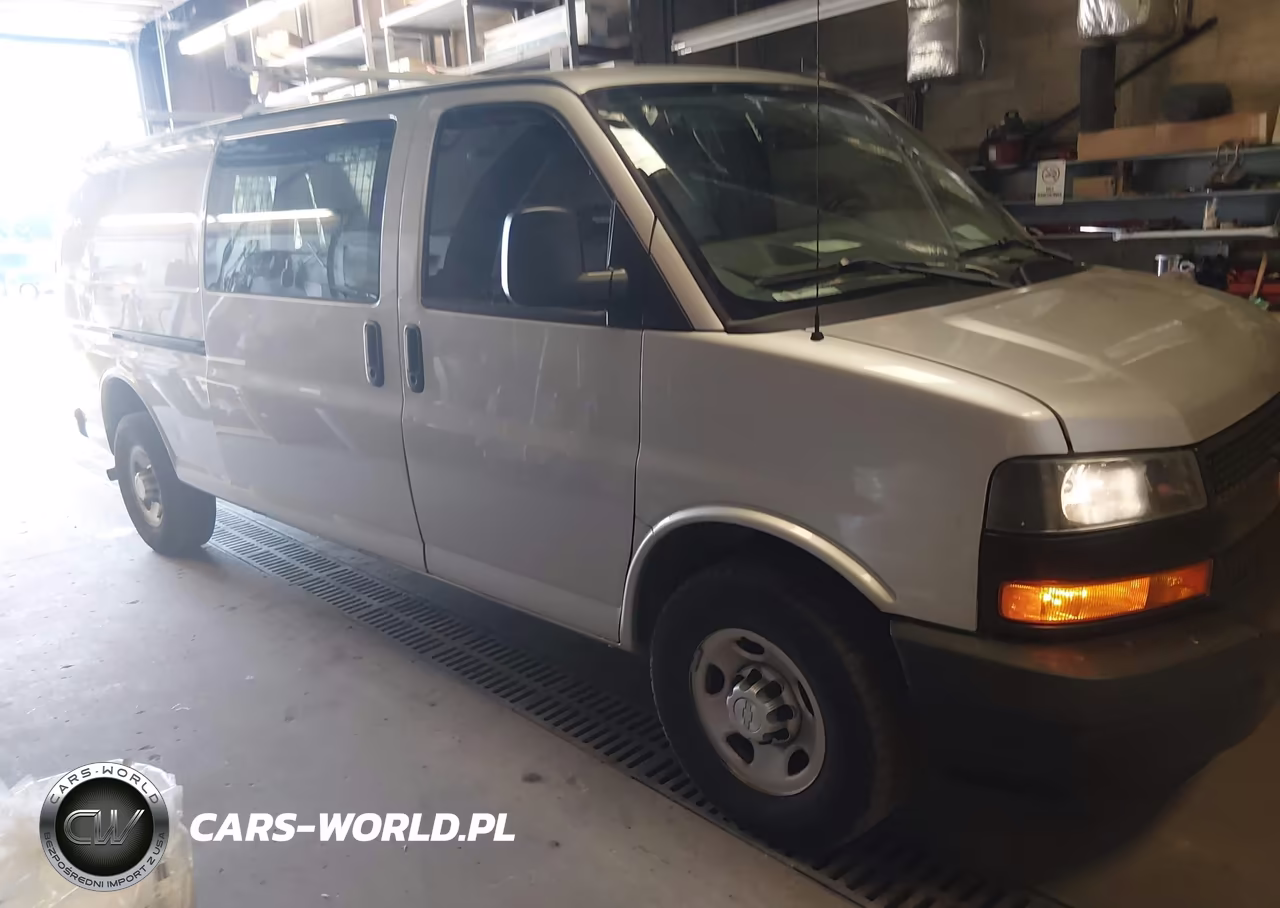 2018 Chevrolet Express 3500 Work Van