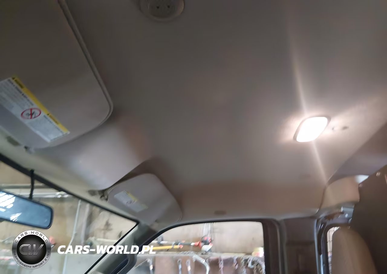 2018 Chevrolet Express 3500 Work Van VIN:1GCZGHFP8J1341924 - 12