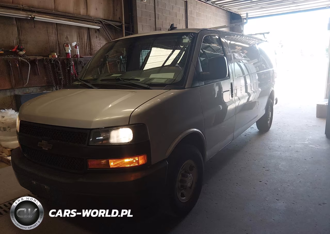 2018 Chevrolet Express 3500 Work Van VIN:1GCZGHFP8J1341924 - 2