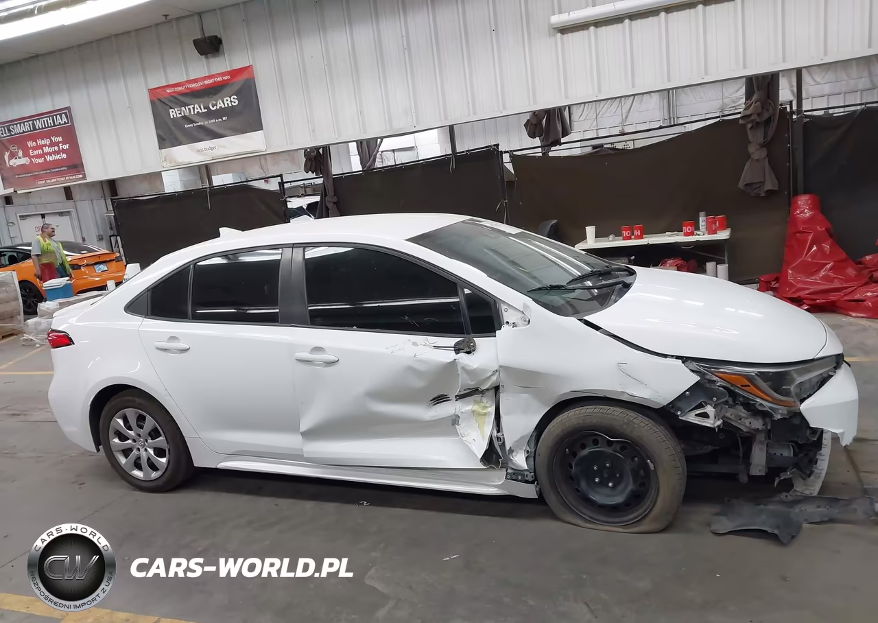 2020 Toyota Corolla Le VIN:5YFEPRAE6LP024099 - 14
