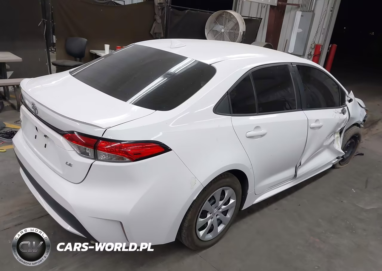 2020 Toyota Corolla Le VIN:5YFEPRAE6LP024099 - 4