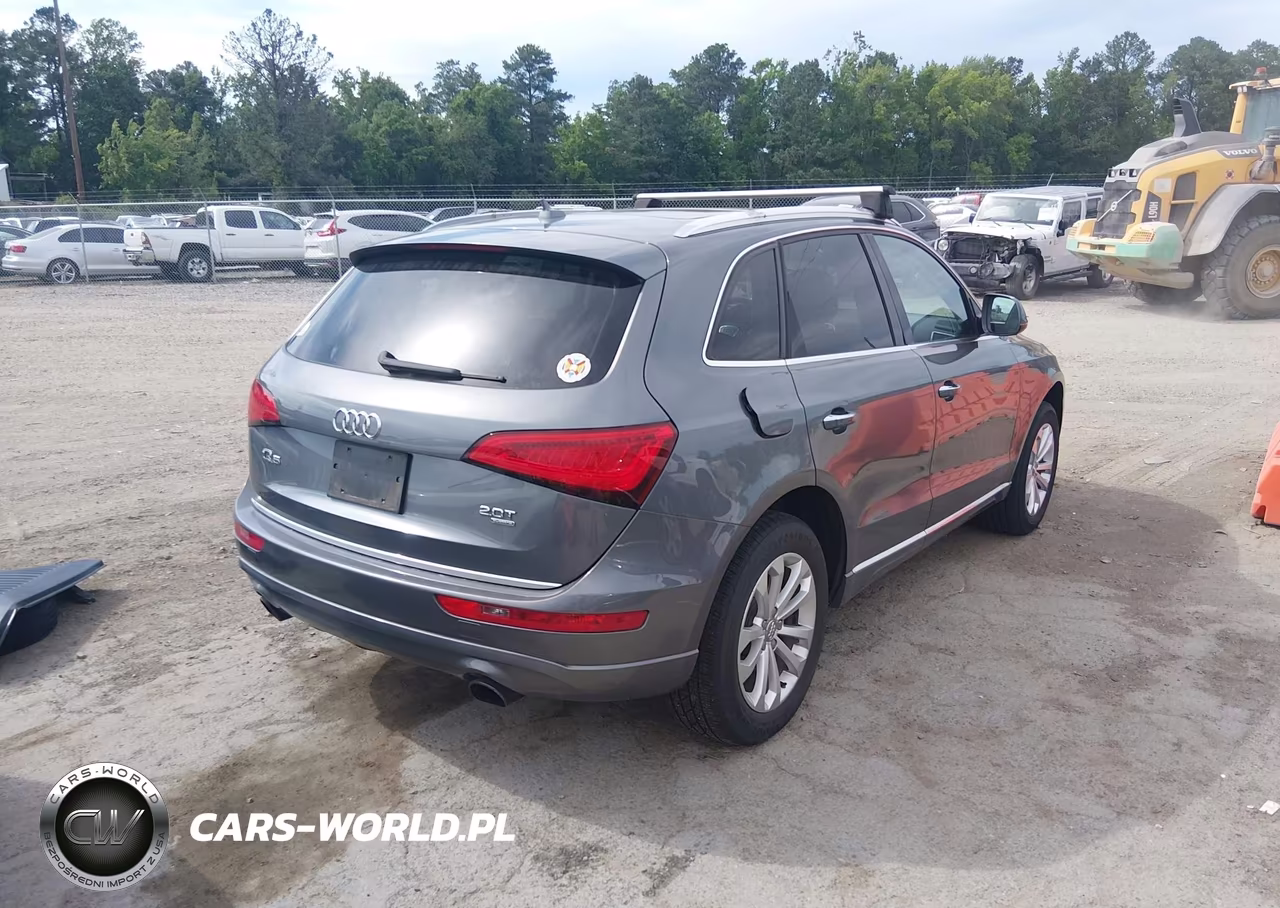 2015 Audi Q5 2.0T Premium VIN:WA1CFAFP3FA052628 - 4