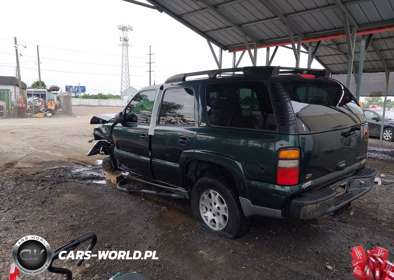 2004 Chevrolet Tahoe Z71 VIN:1GNEK13Z74R277608 - 3