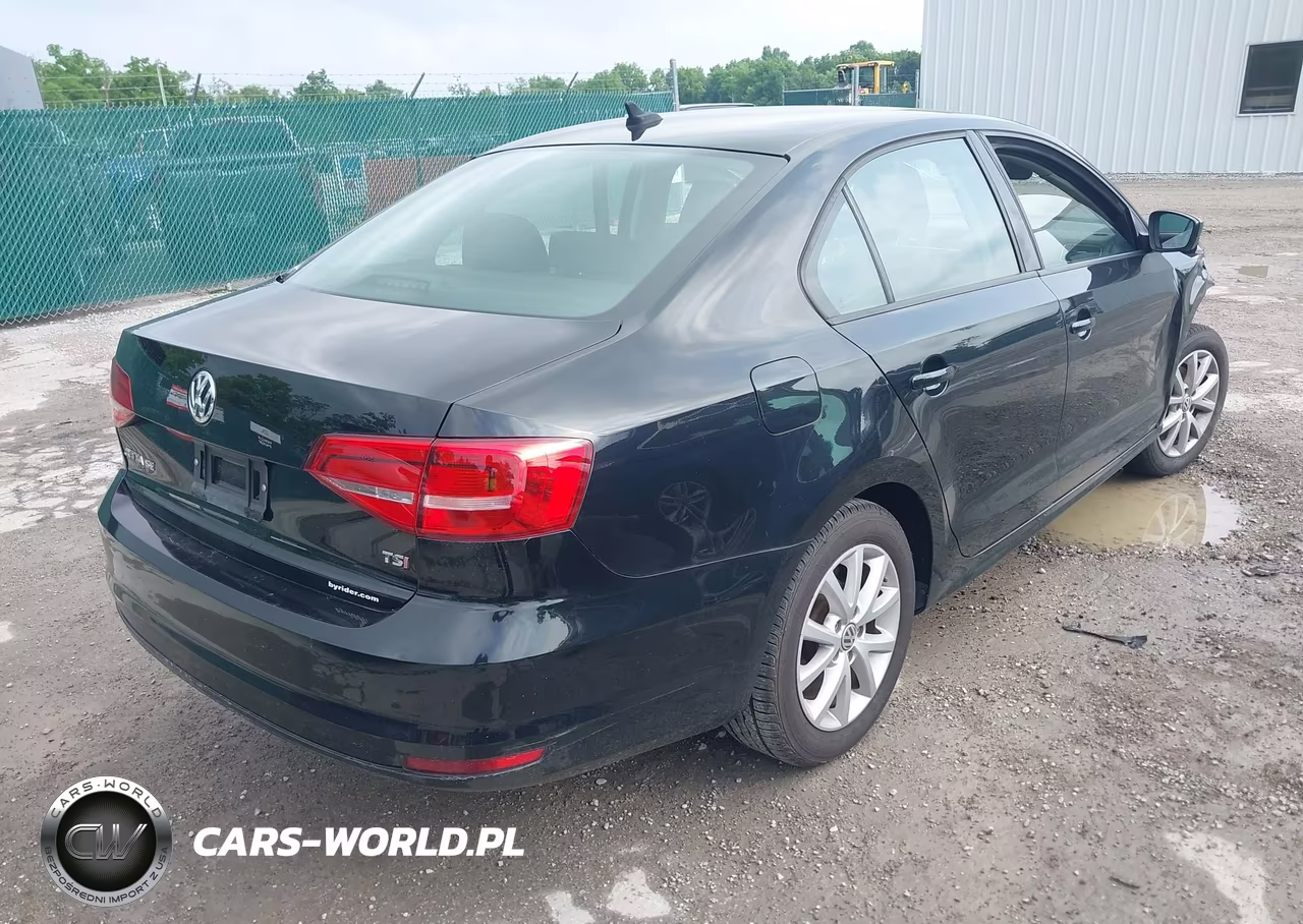2015 Volkswagen Jetta 1.8T Se VIN:3VWD17AJ5FM331836 - 4