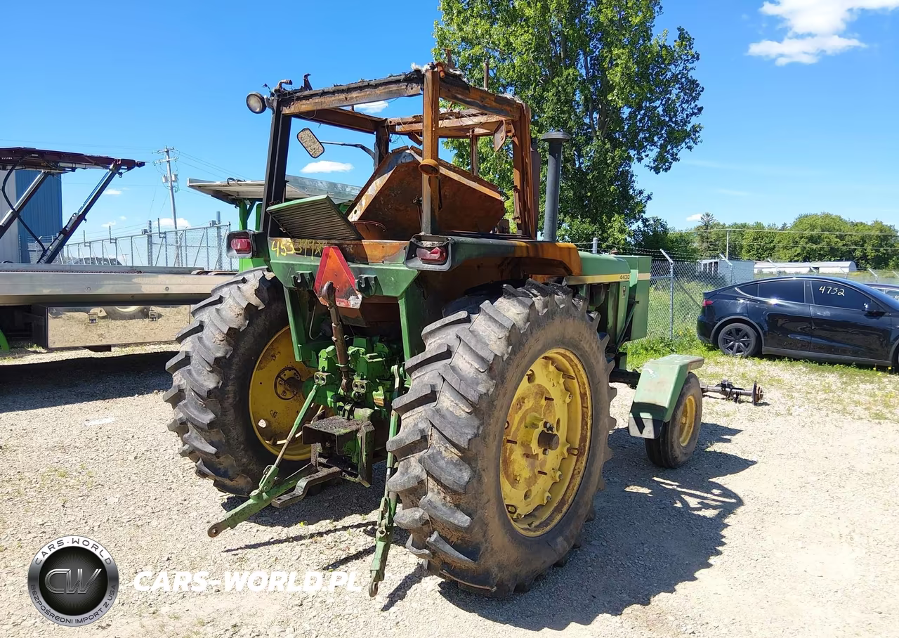 1974 John Deere Other VIN:4430H028438R - 4
