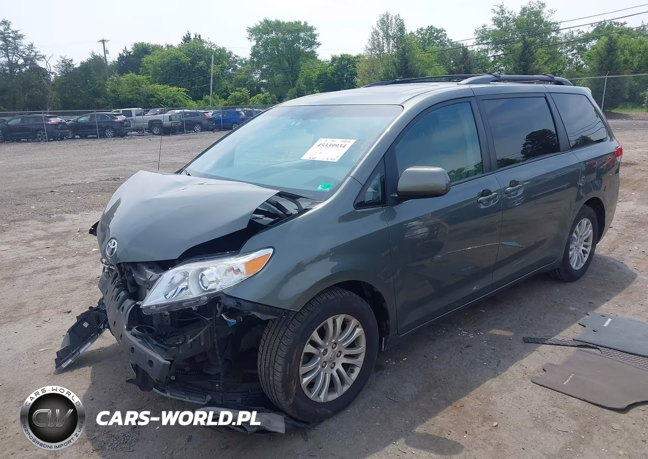 2014 Toyota Sienna Xle V6 8 Passenger VIN:5TDYK3DC2ES459649 - 2