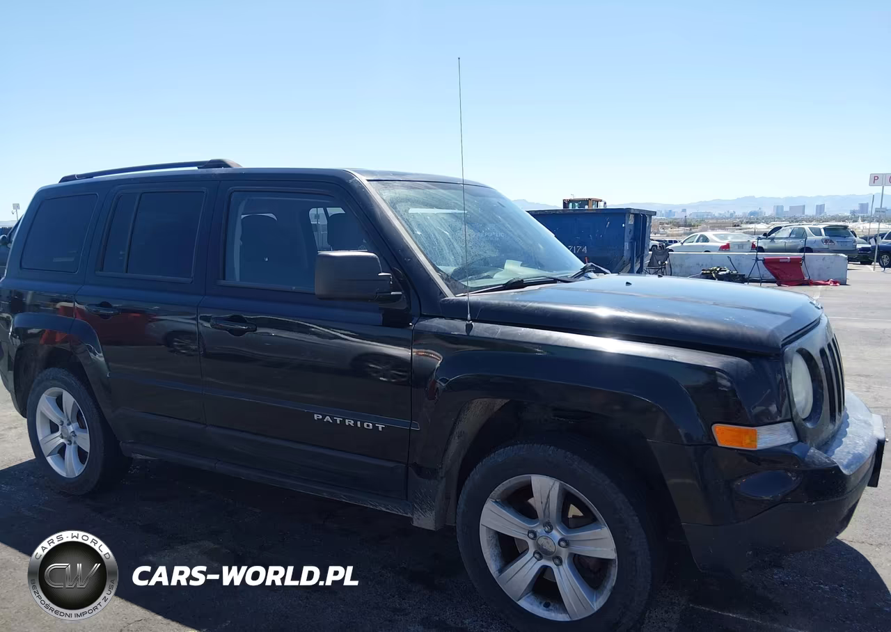 2012 Jeep Patriot Latitude VIN:1C4NJPFAXCD707003 - 12