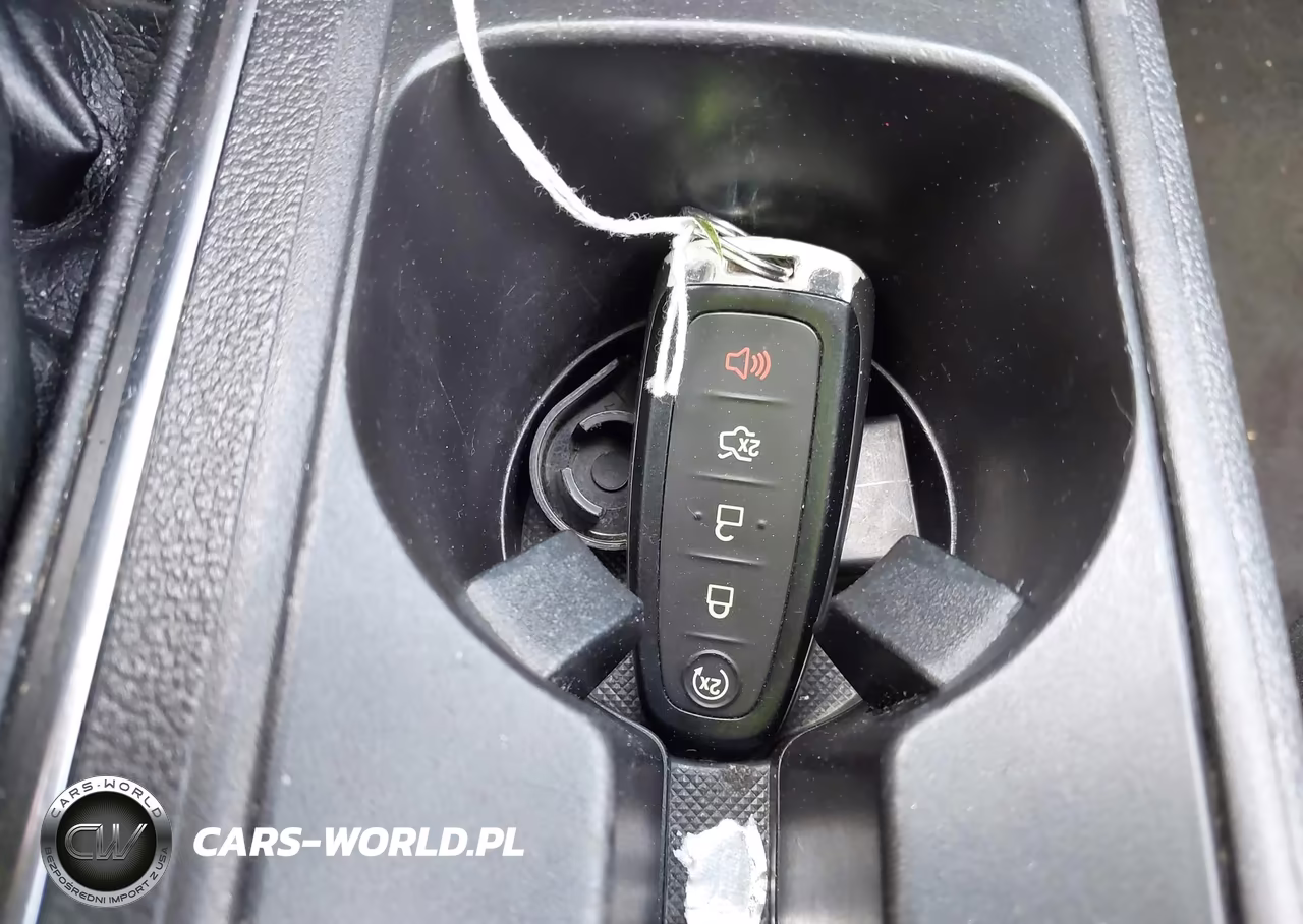 2019 Ford Escape Se VIN:1FMCU9GD2KUC05566 - 11
