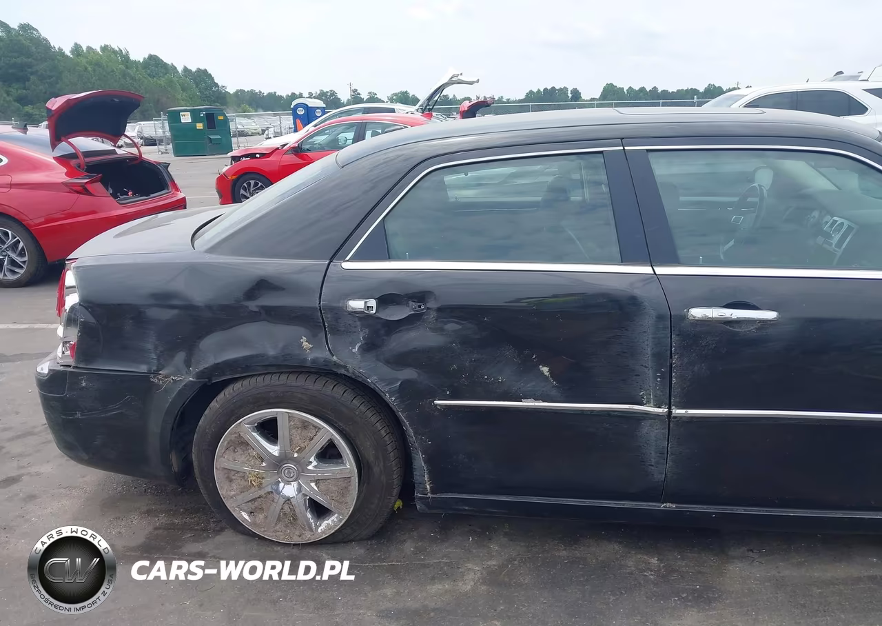 2010 Chrysler 300C Hemi VIN:2C3CA6CT7AH114811 - 6