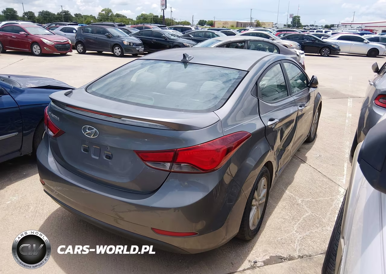 2014 Hyundai Elantra Se VIN:5NPDH4AEXEH502374 - 4