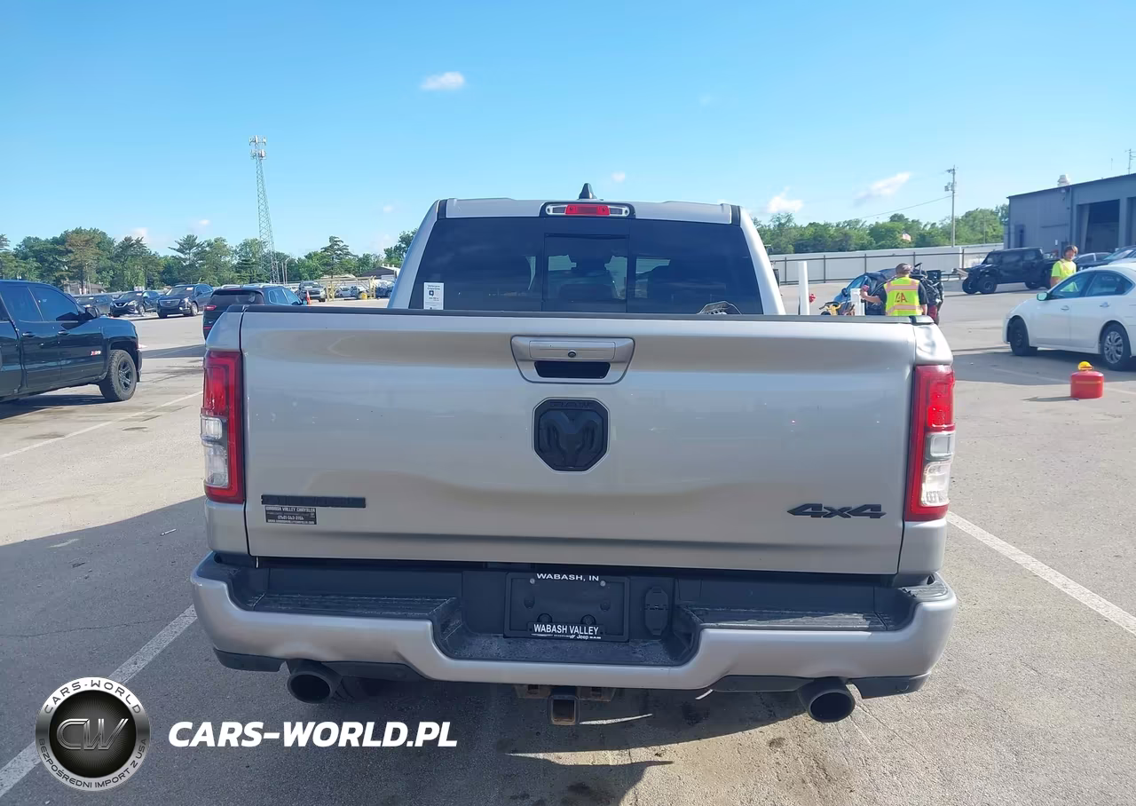 2021 Ram 1500 Big Horn 4X4 5'7 Box VIN:1C6SRFFT5MN701362 - 17