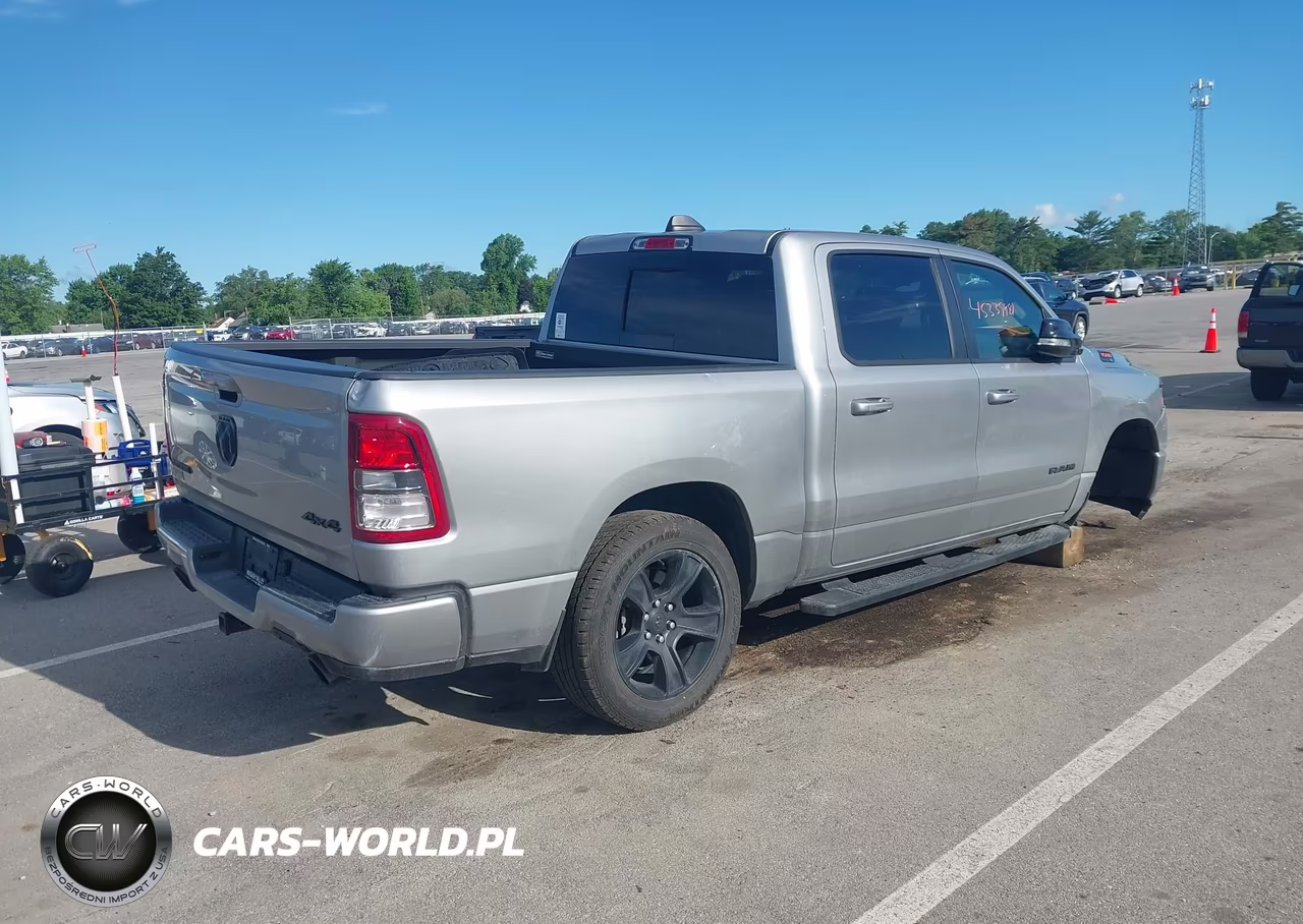 2021 Ram 1500 Big Horn 4X4 5'7 Box VIN:1C6SRFFT5MN701362 - 4