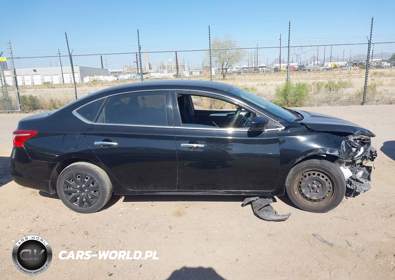 2016 Nissan Sentra S VIN:3N1AB7AP7GY321426 - 13