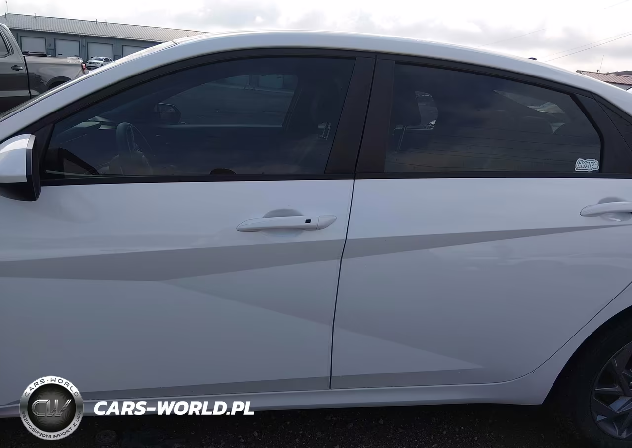 2024 Hyundai Elantra Sel VIN:KMHLM4DGXRU787637 - 14