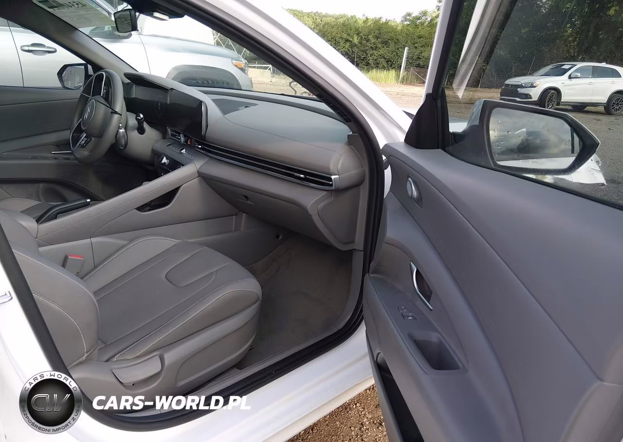 2024 Hyundai Elantra Sel VIN:KMHLM4DGXRU787637 - 5