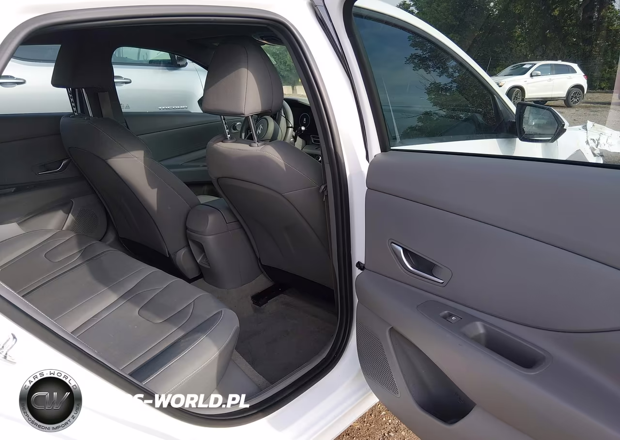 2024 Hyundai Elantra Sel VIN:KMHLM4DGXRU787637 - 8