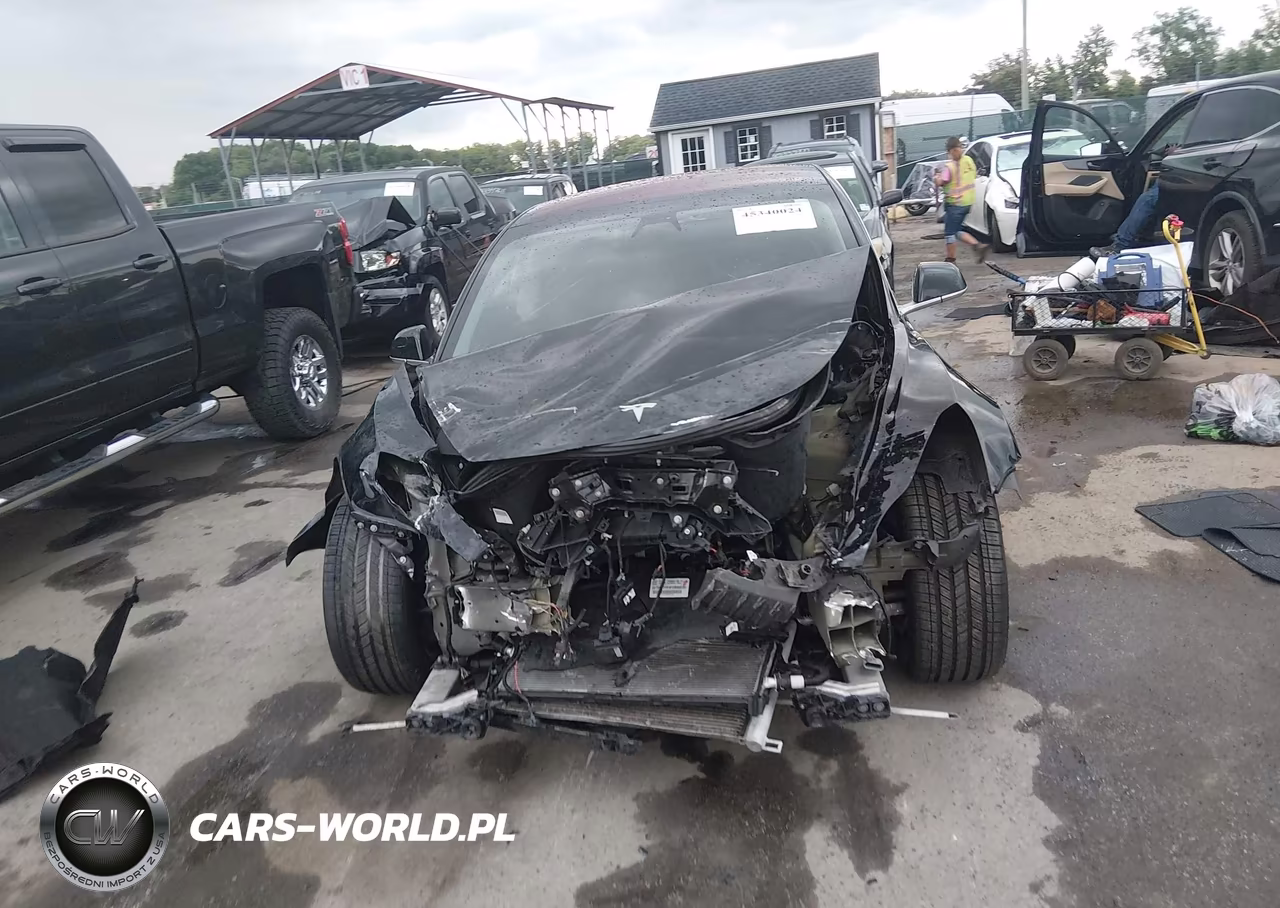 2018 Tesla Model 3 Long Range-Mid Range VIN:5YJ3E1EA2JF021005 - 13