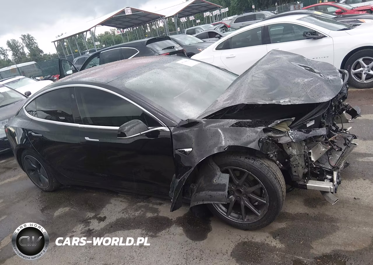 2018 Tesla Model 3 Long Range-Mid Range VIN:5YJ3E1EA2JF021005 - 14