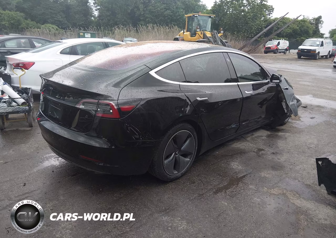 2018 Tesla Model 3 Long Range-Mid Range VIN:5YJ3E1EA2JF021005 - 4