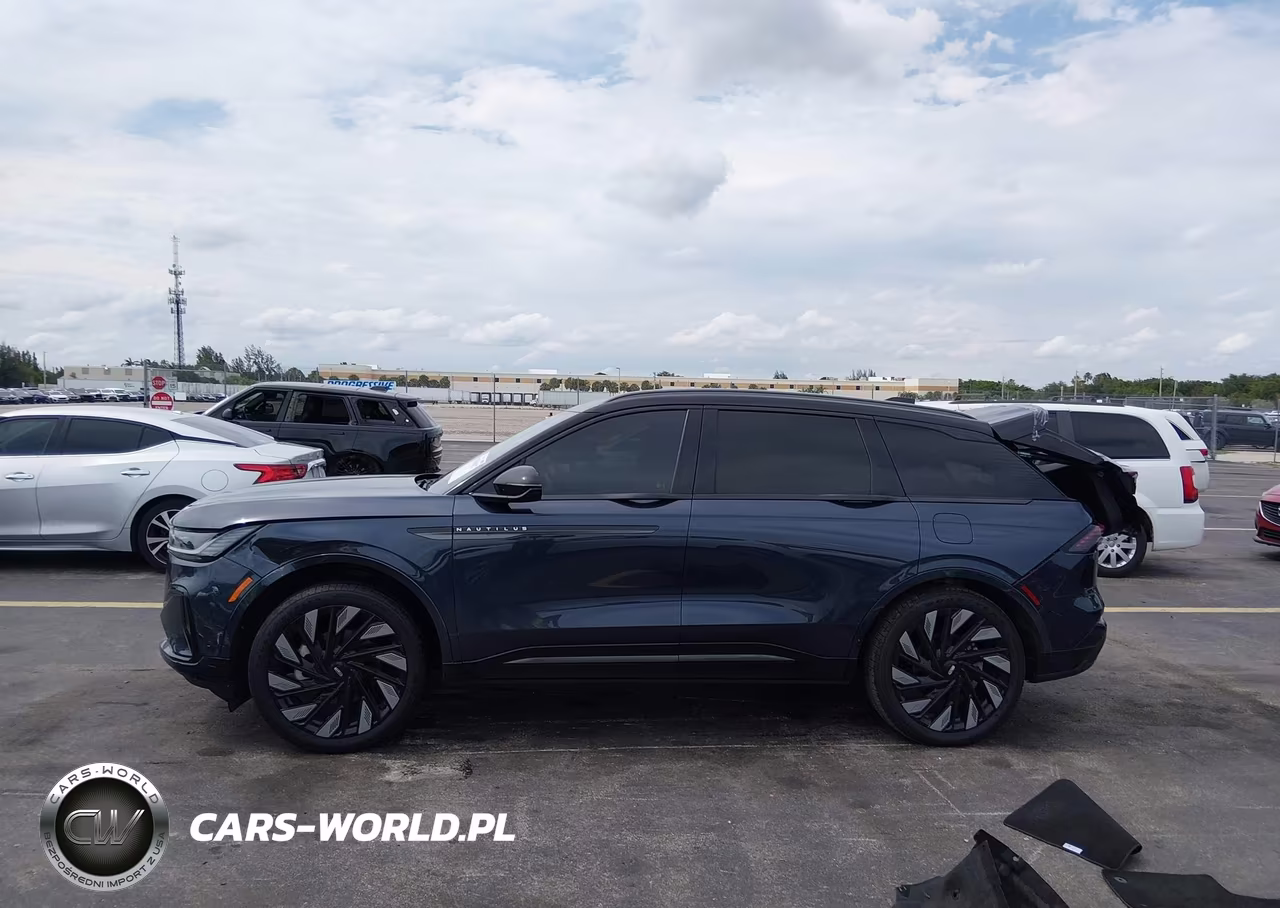 2024 Lincoln Nautilus Reserve VIN:5LMPJ8K43RJ836329 - 14