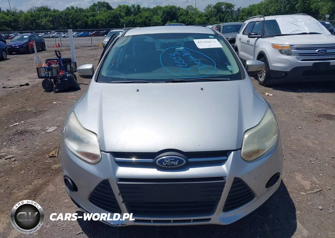 2014 Ford Focus Se VIN:1FADP3K27EL325611 - 12