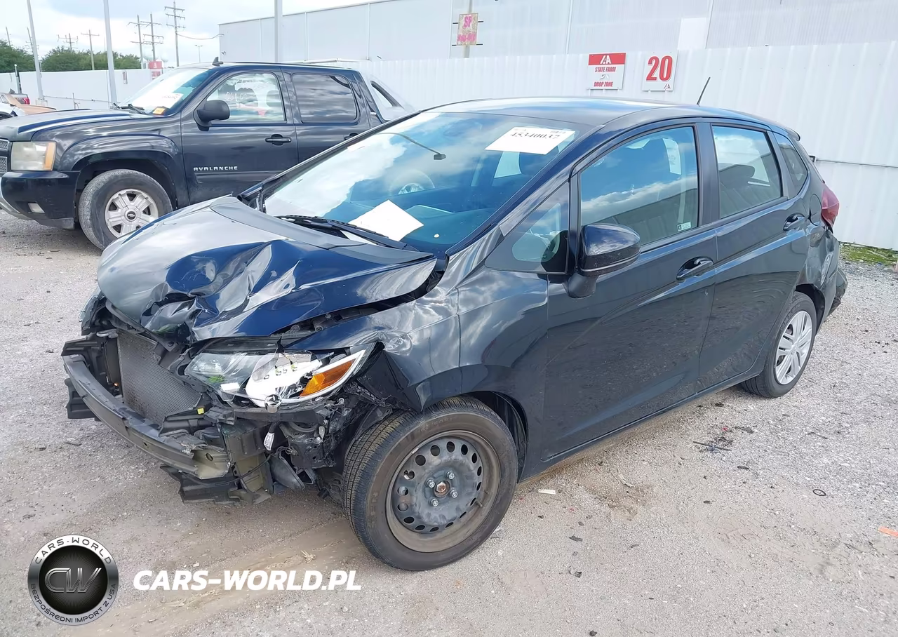 2020 Honda Fit Lx VIN:3HGGK5H43LM723728 - 2