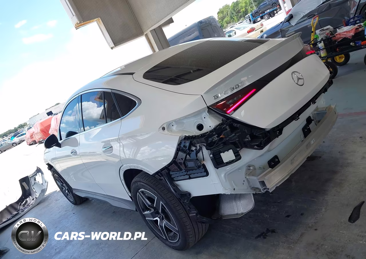 2026 Mercedes-Benz Glc 300 4Matic Coupe VIN:W1NKJ4HB7TF425499 - 15
